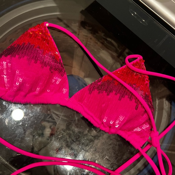 Vs swim - Picture 3 of 4